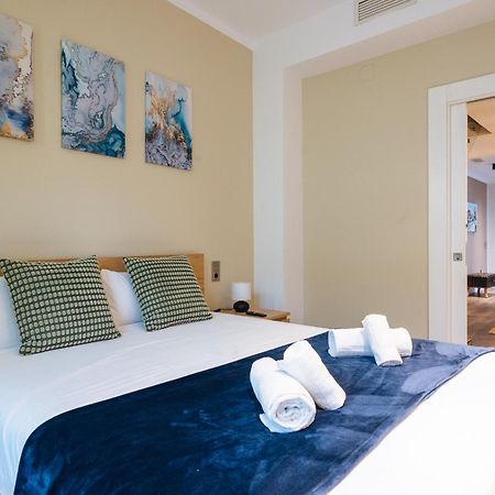 Elegant Duplex 3 Master Bedrooms And Private Seville Luaran gambar