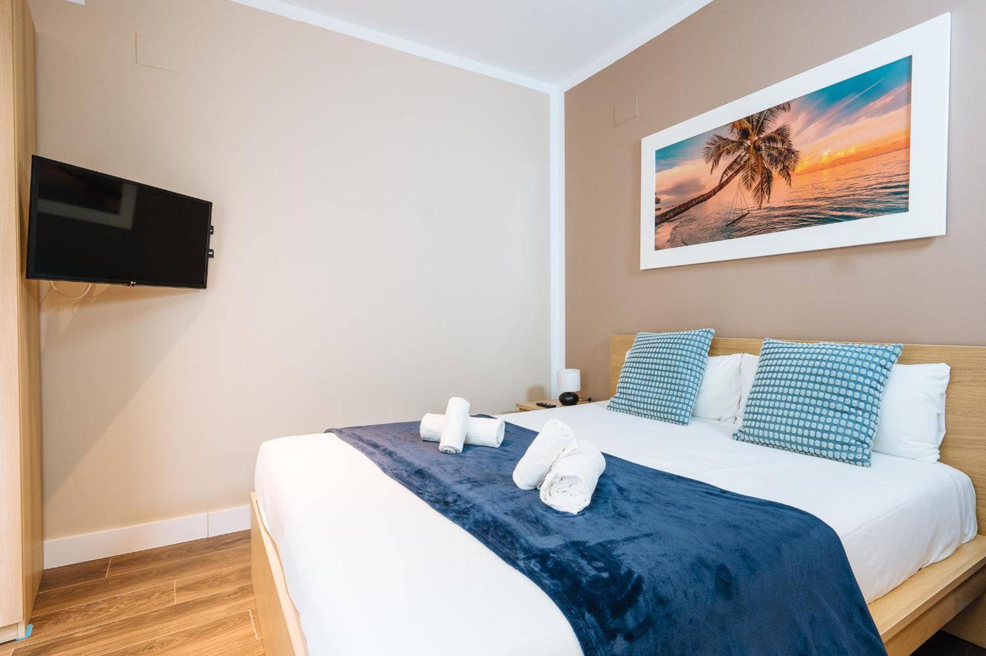 Elegant Duplex 3 Master Bedrooms And Private Seville Luaran gambar