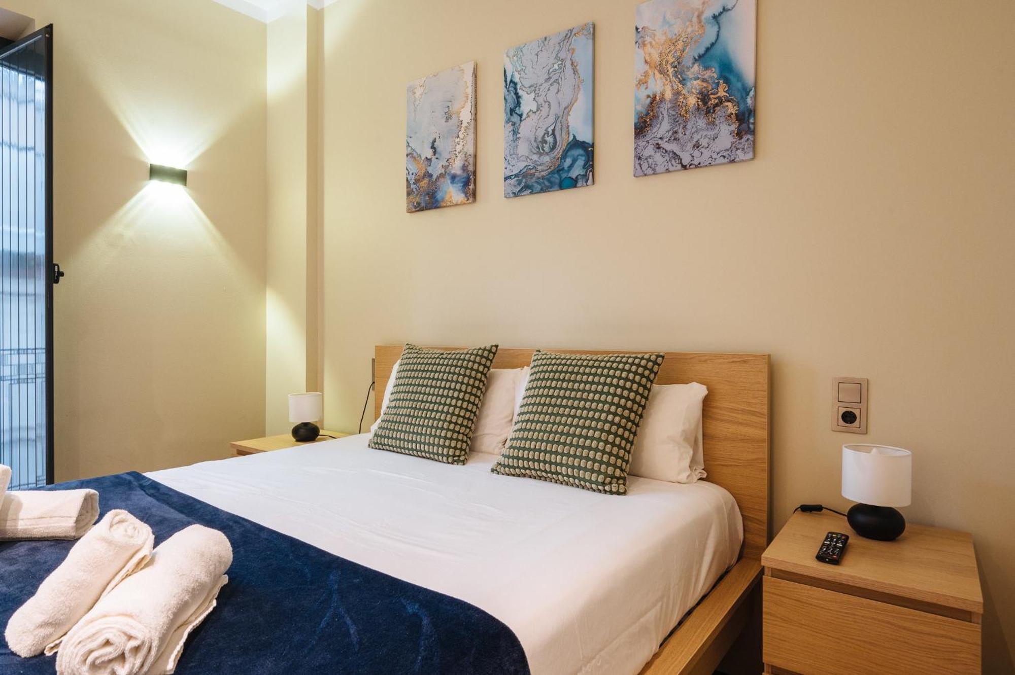 Elegant Duplex 3 Master Bedrooms And Private Seville Luaran gambar
