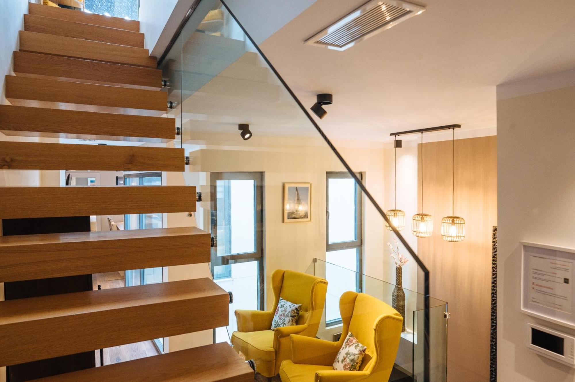 Elegant Duplex 3 Master Bedrooms And Private Seville Luaran gambar
