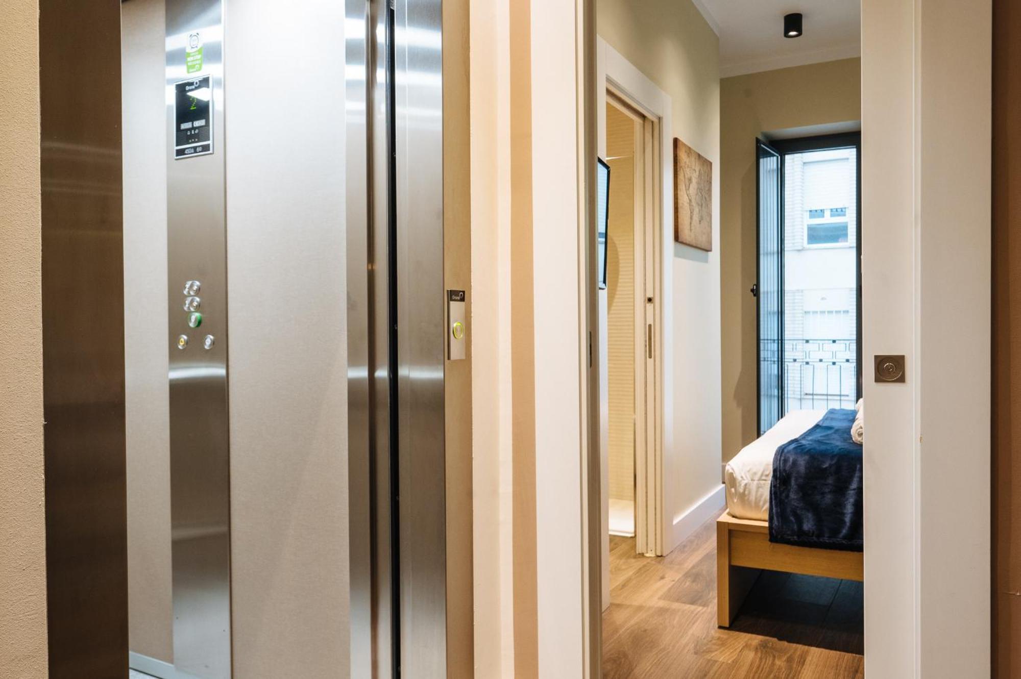 Elegant Duplex 3 Master Bedrooms And Private Seville Luaran gambar