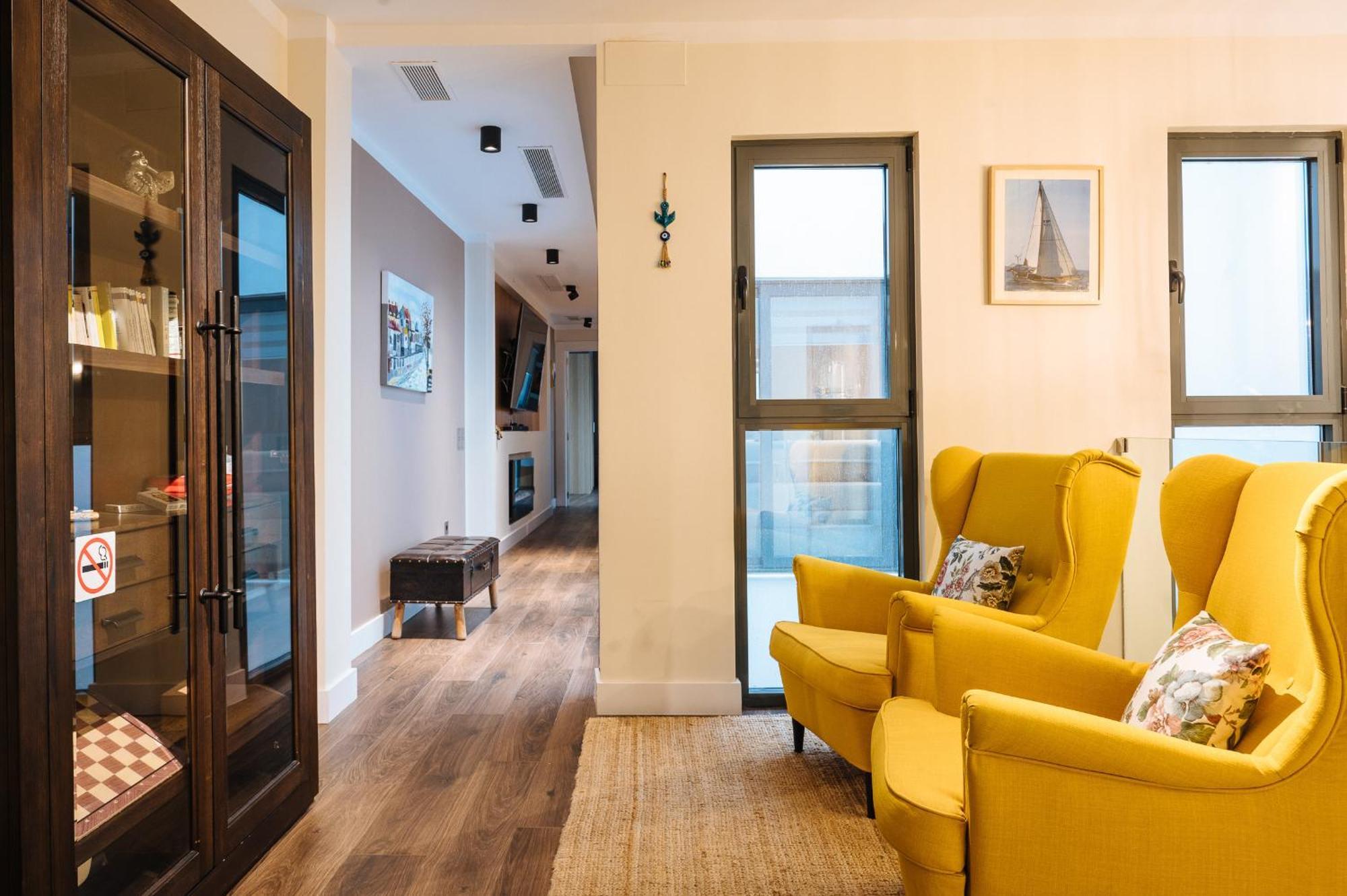 Elegant Duplex 3 Master Bedrooms And Private Seville Luaran gambar