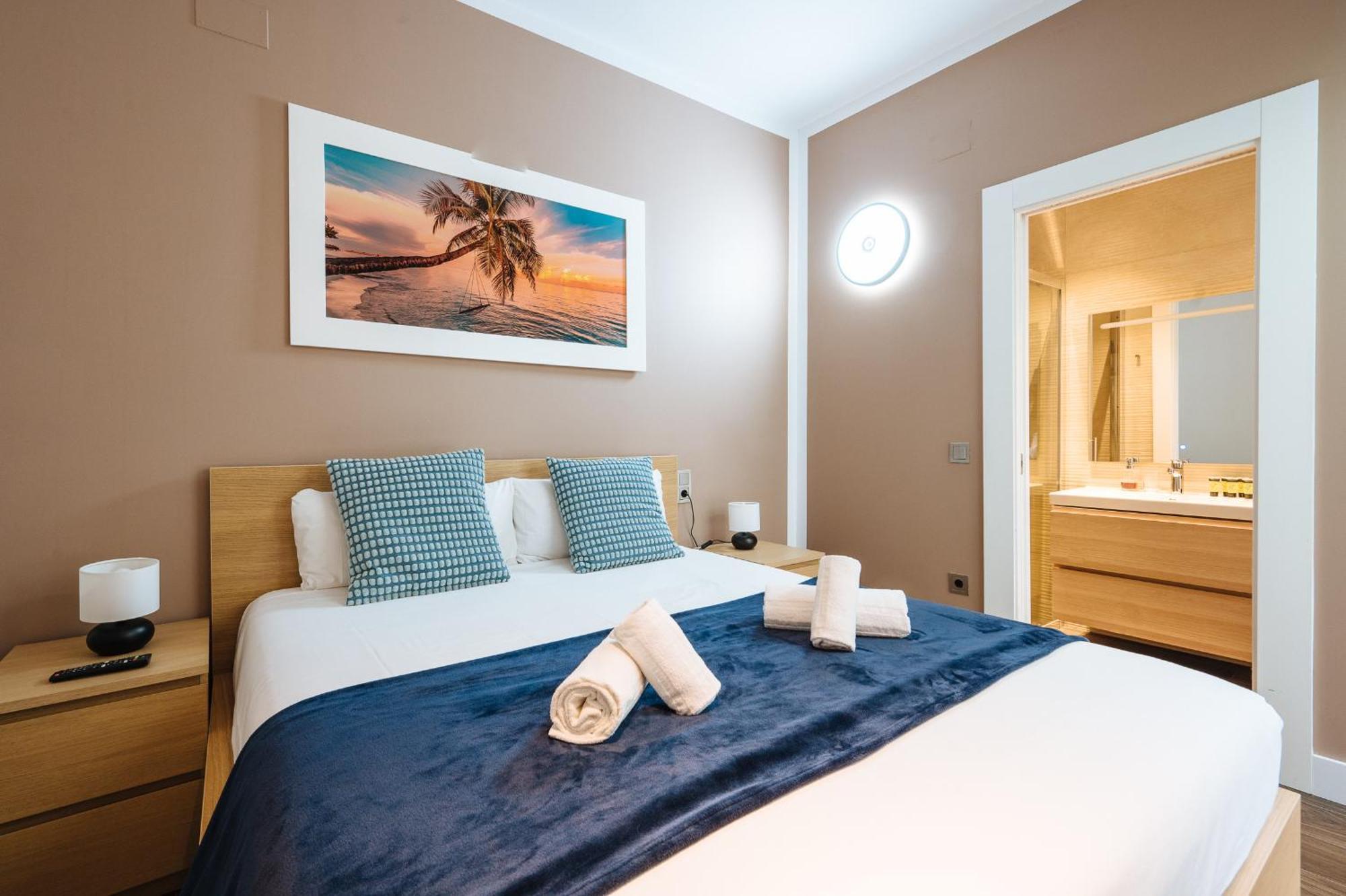 Elegant Duplex 3 Master Bedrooms And Private Seville Luaran gambar