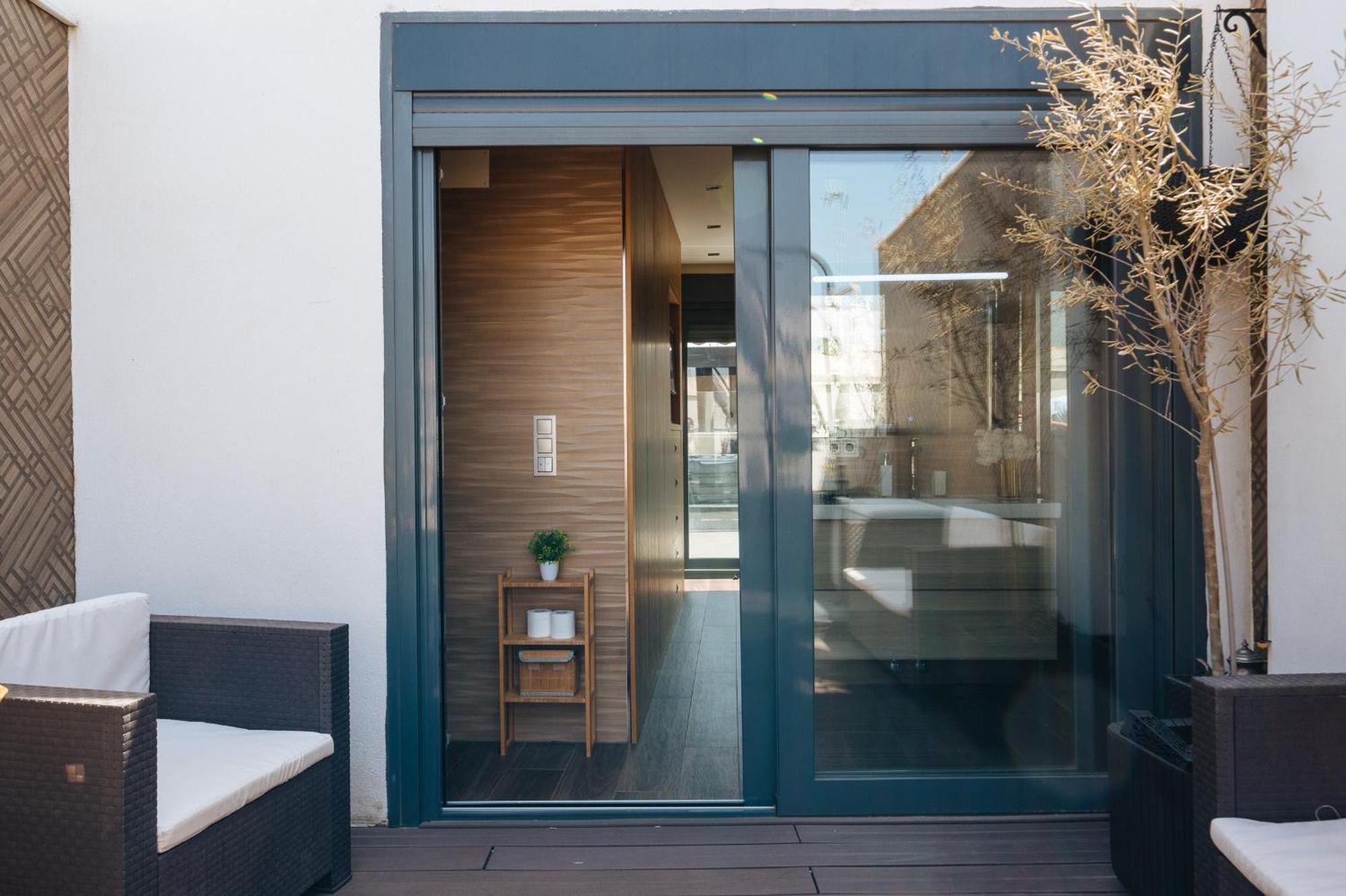 Elegant Duplex 3 Master Bedrooms And Private Seville Luaran gambar