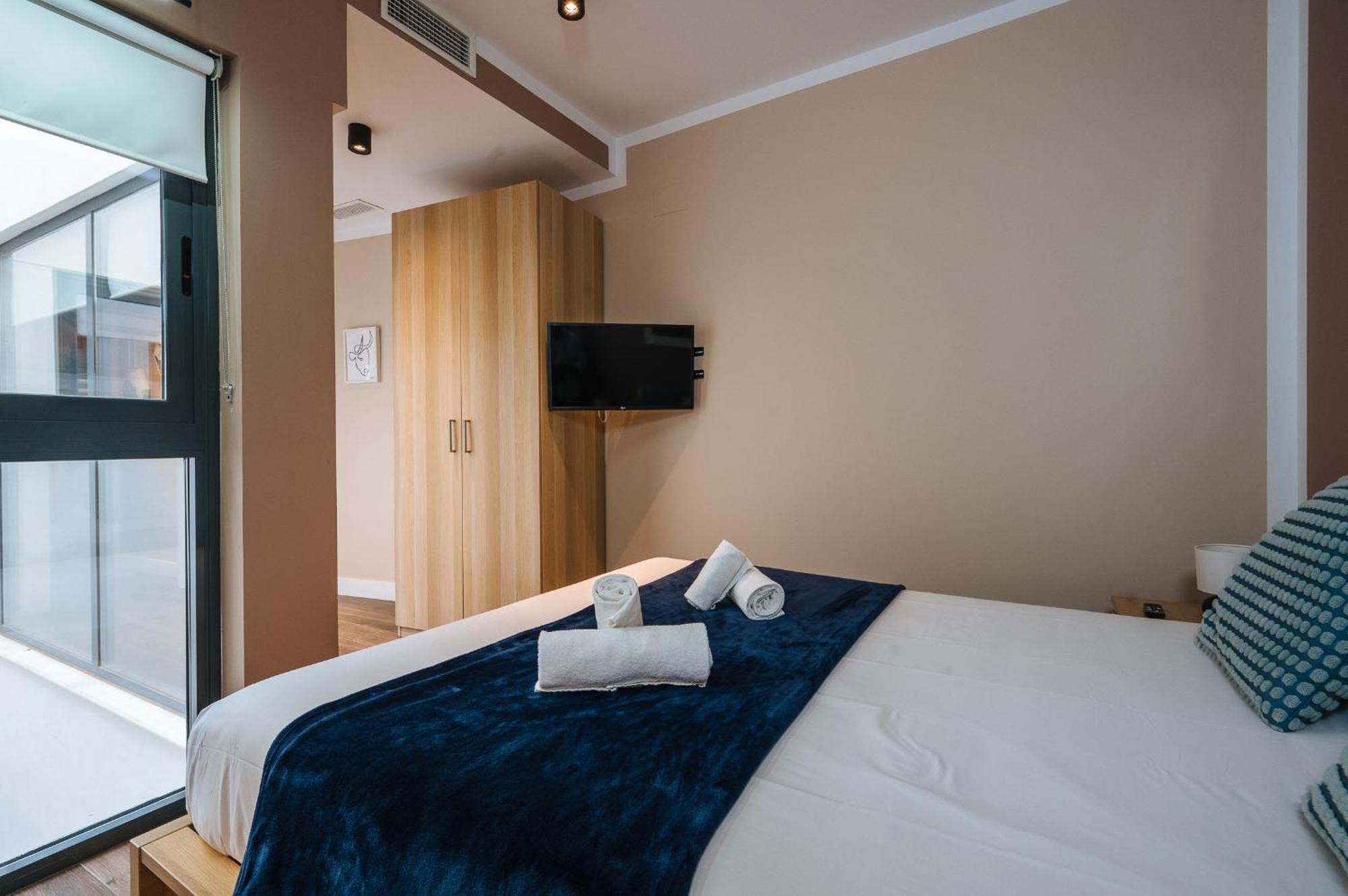 Elegant Duplex 3 Master Bedrooms And Private Seville Luaran gambar